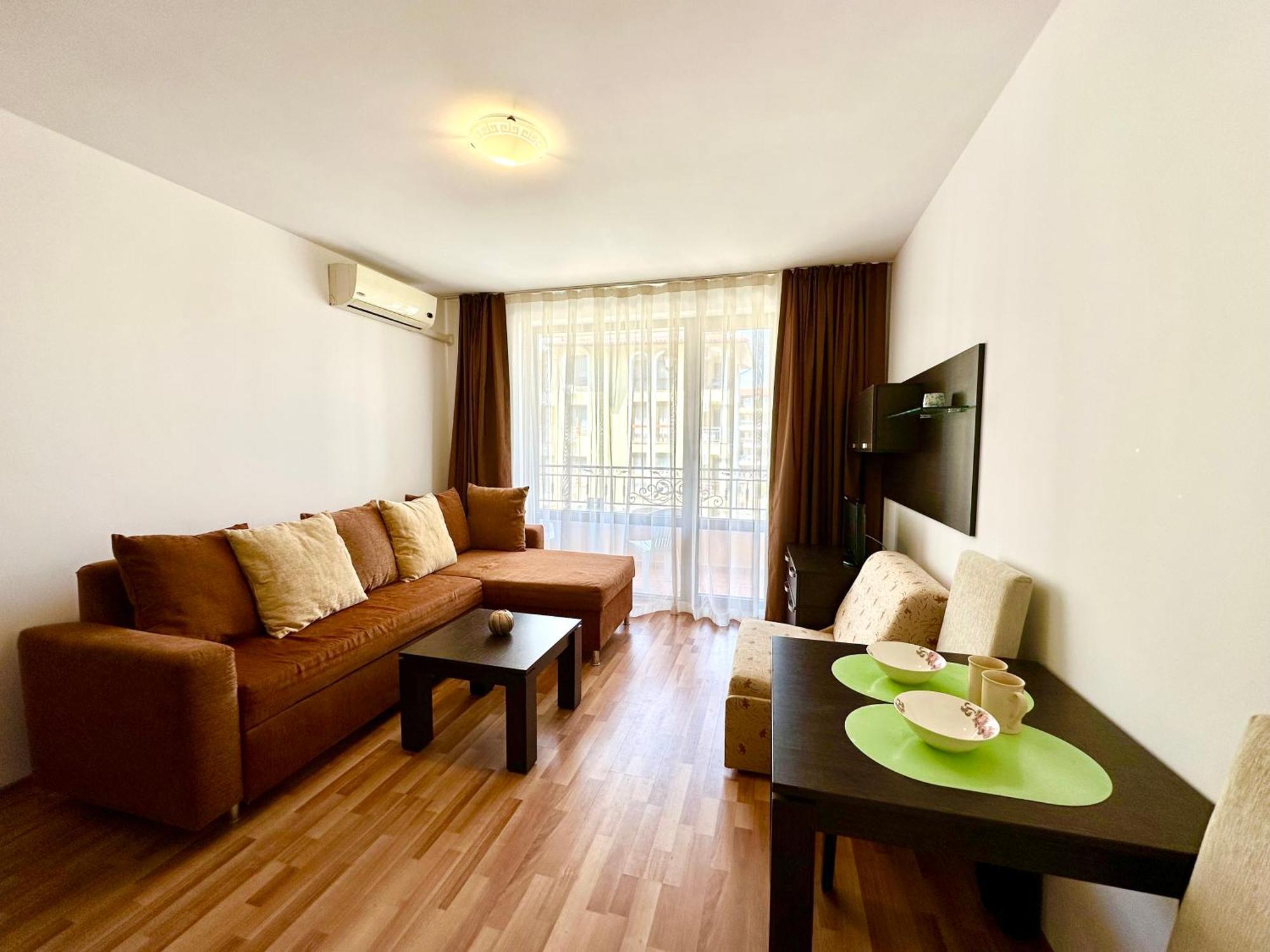 Menada Diamant Apartments Slăntjev Brjag Rum bild