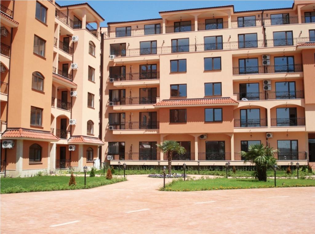 Menada Diamant Apartments Slăntjev Brjag Exteriör bild