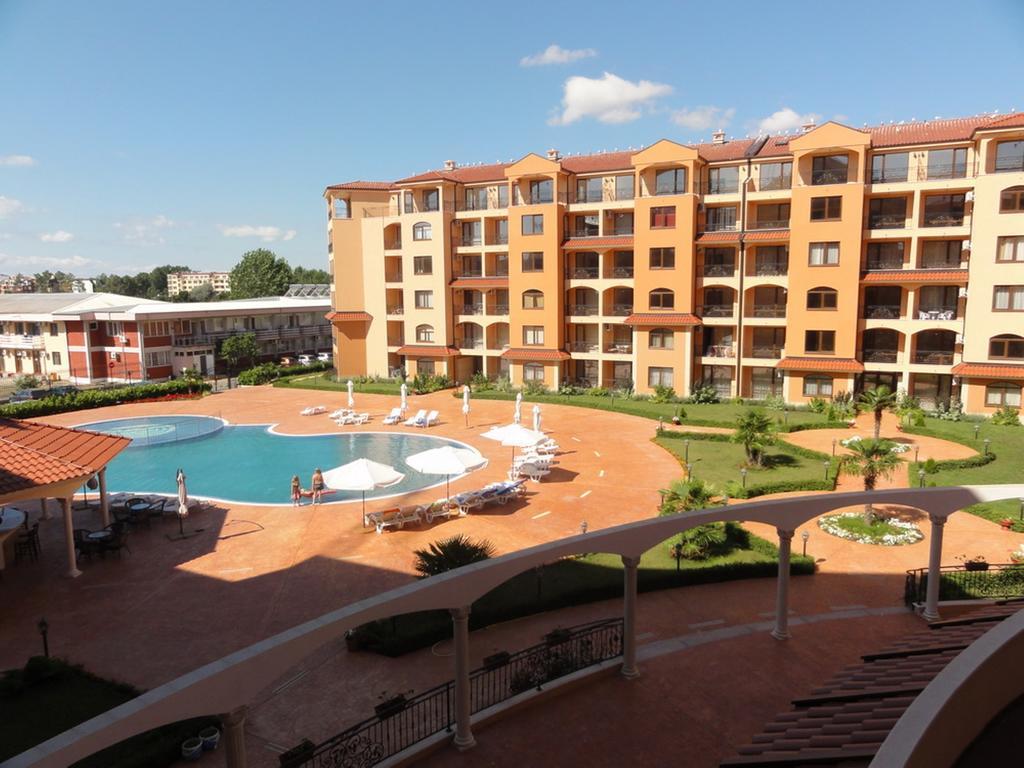 Menada Diamant Apartments Slăntjev Brjag Exteriör bild