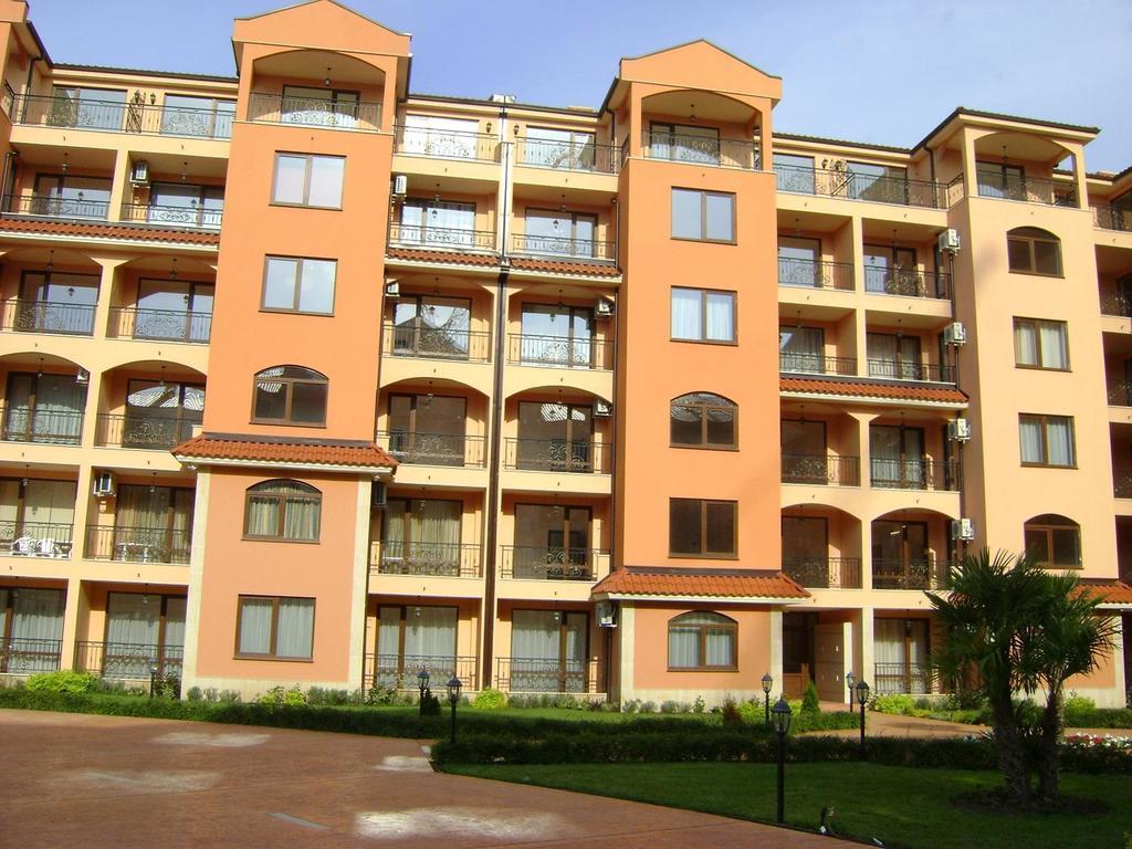 Menada Diamant Apartments Slăntjev Brjag Exteriör bild