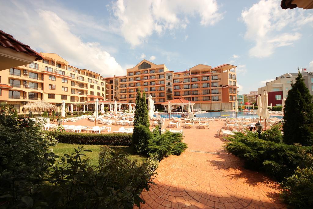 Menada Diamant Apartments Slăntjev Brjag Exteriör bild